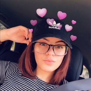 Meet your Posher, Mckenzie